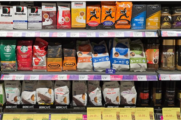 How to Label Your Coffee Bags – Coffee bag label that establishes brand recognition and provides clear product information.