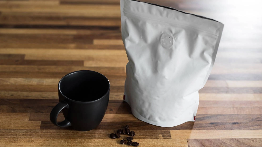 Compostable PLA vs Bio-Based Plastic vs Recycled Plastic Coffee Bags: Pros and Cons